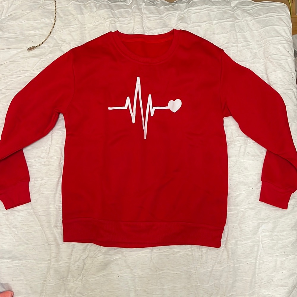 Red heart crew neck sweater Womens/teens/girls
